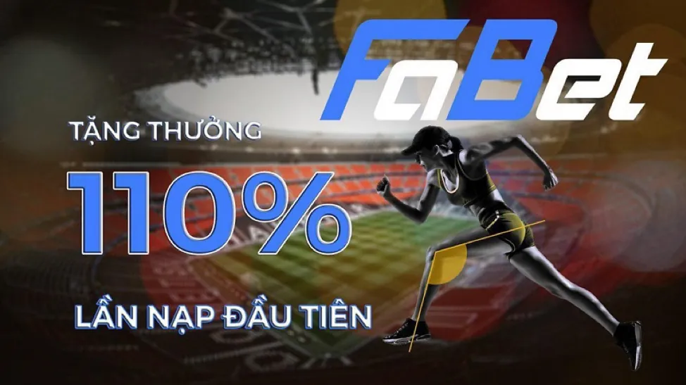 Người dùng đang kiểm tra bảo mật trên điện thoại